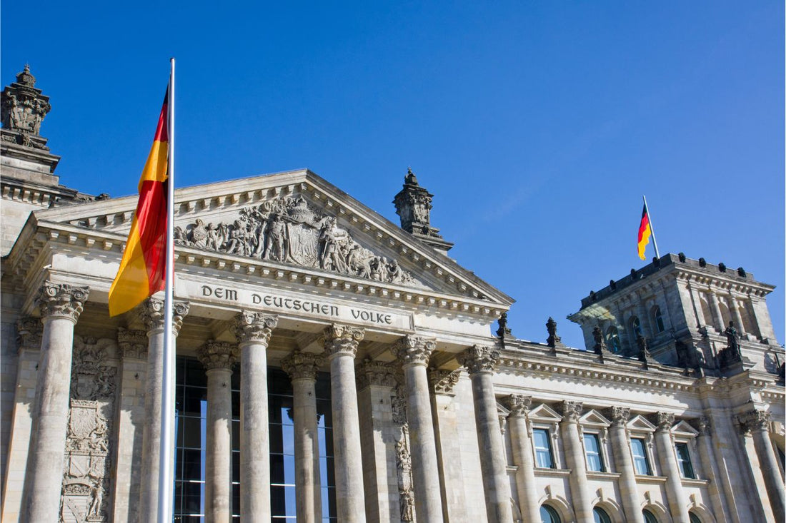 Drapeau allemand au Reichstag  