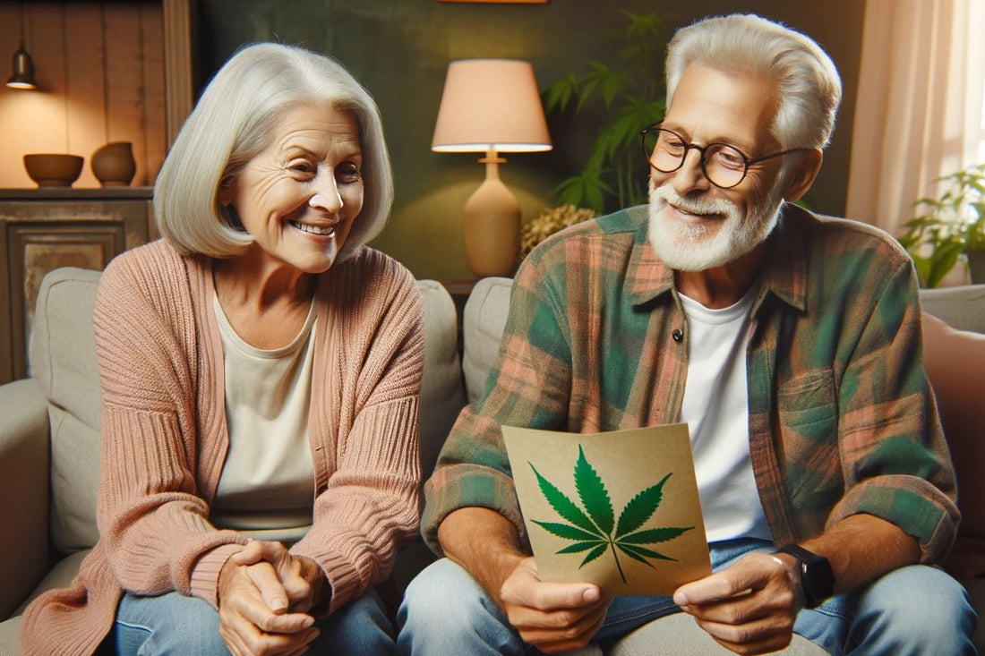 Couple de personnes âgées tenant une brochure